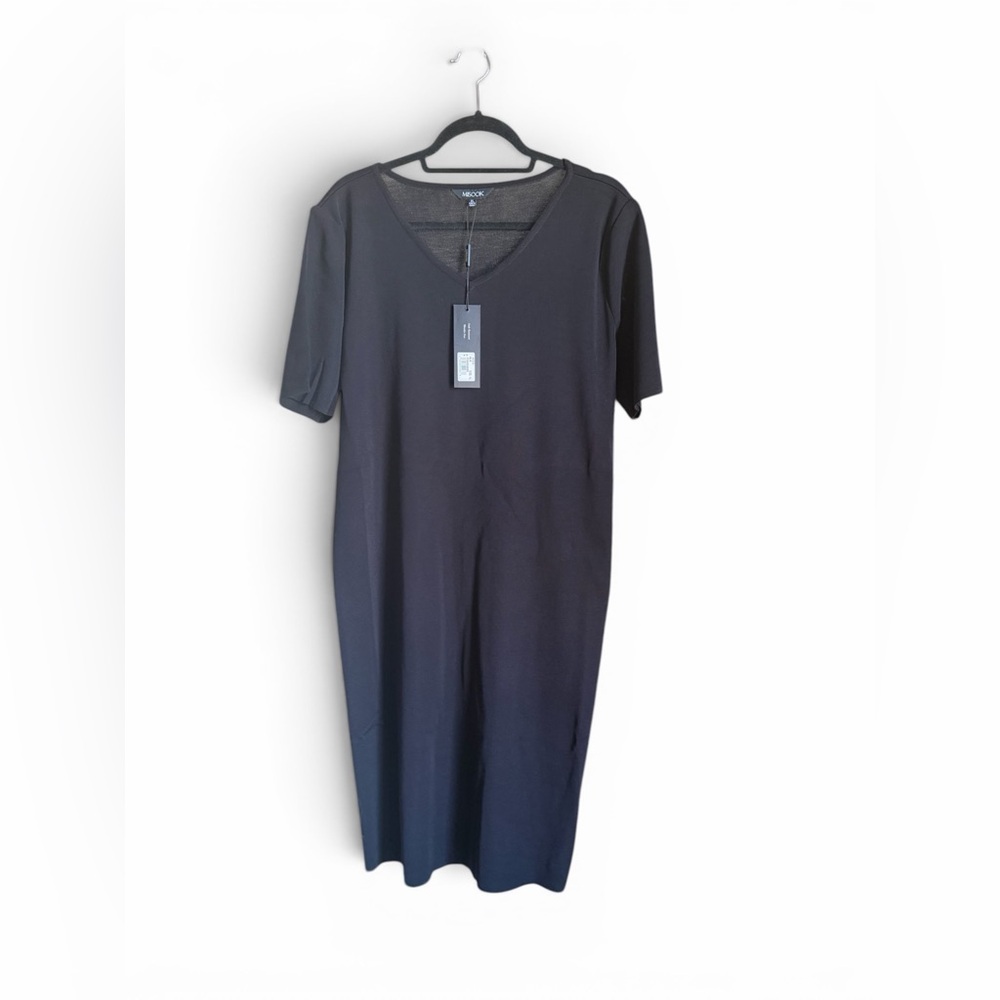 MISOOK Black Short-Sleeve Little Black Work Dress Minimalist Heritage Cocktail